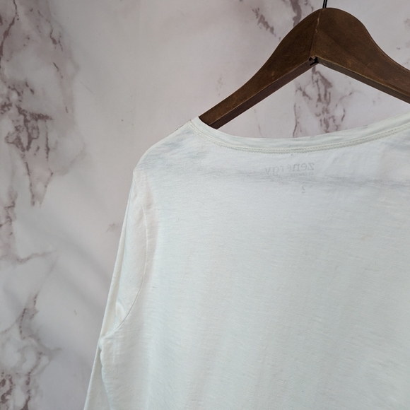 Chicos T Shirt Women Large 2 White Tee V Neck Gold Stamp Printed Quarter Sleeve - Picture 6 of 12